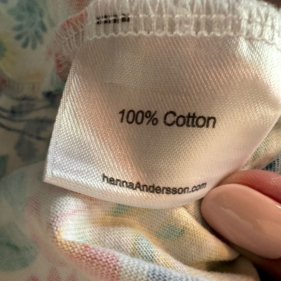 HANNA ANDERSSON MULTI-COLOR FLORAL KNIT DRESS- Size 140 (Size 10) - Picture 5 of 5